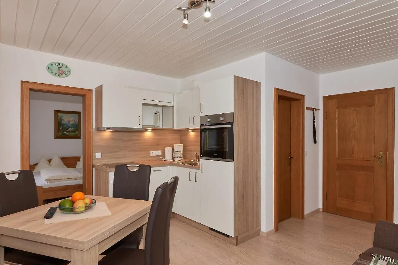 Dangl Gbr, Gaestehaus Sonnenhof - Inkl. Chiemgau Karte Bergen  Bergen (Traunstein)
