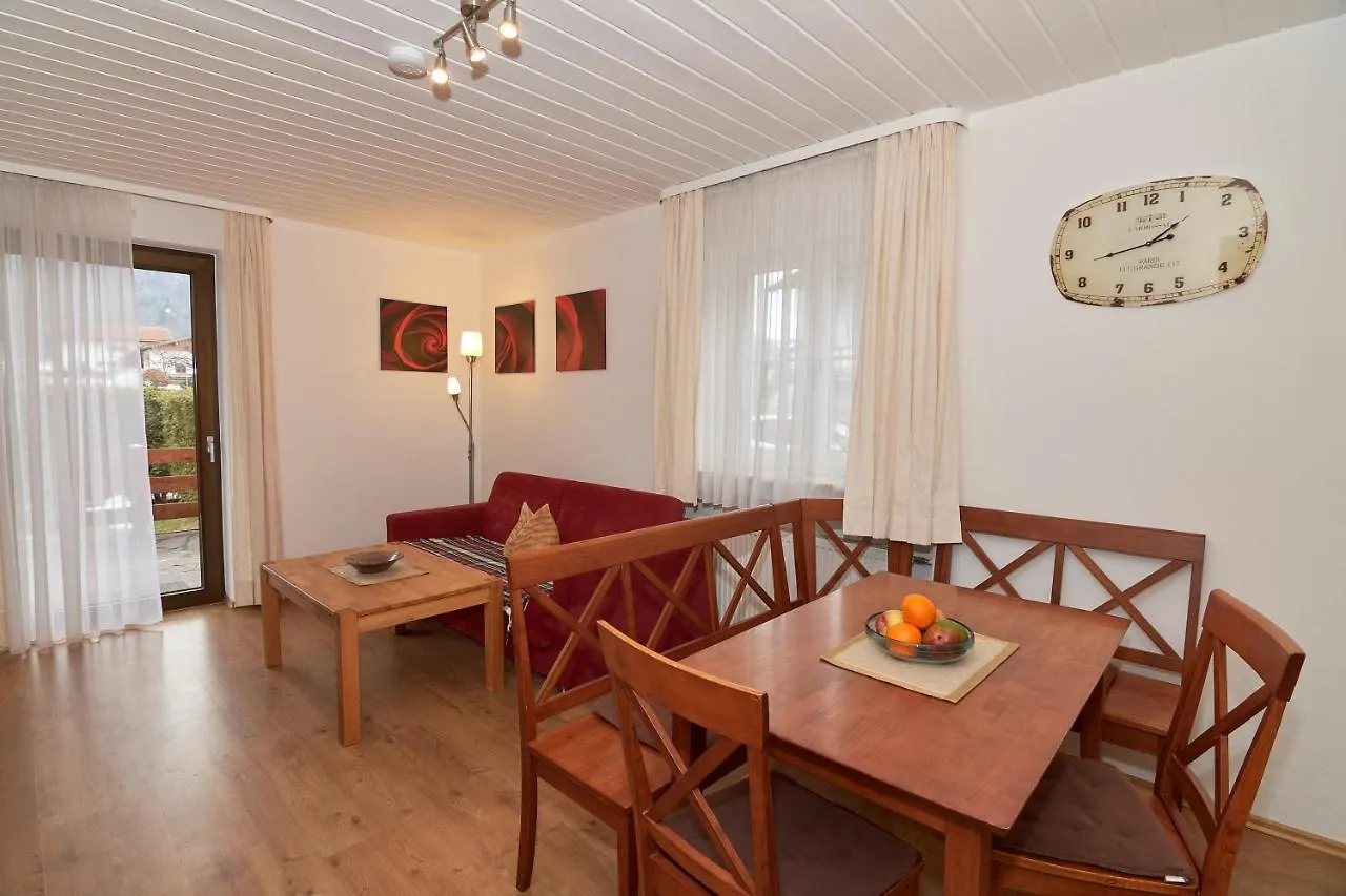 Dangl Gbr, Gaestehaus Sonnenhof - Inkl. Chiemgau Karte Bergen  Germany